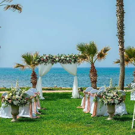 Aquamare & Hotel 4*